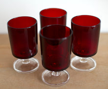 Load image into Gallery viewer, Set of 4 Deep Red French Vintage Luminarc Wine Glasses.
