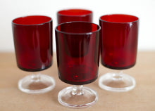 Load image into Gallery viewer, Set of 4 Deep Red French Vintage Luminarc Wine Glasses.
